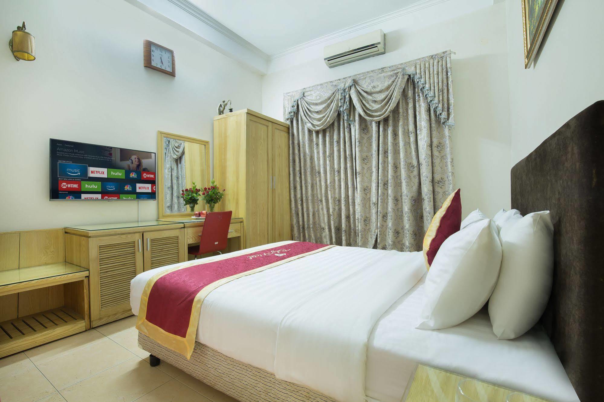 Super Oyo Capital O 1173 Le Grand Hanoi Hotel - The Ruby Exterior photo