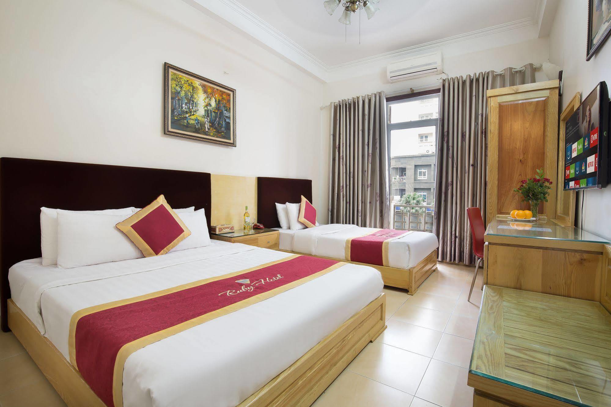 Super Oyo Capital O 1173 Le Grand Hanoi Hotel - The Ruby Exterior photo