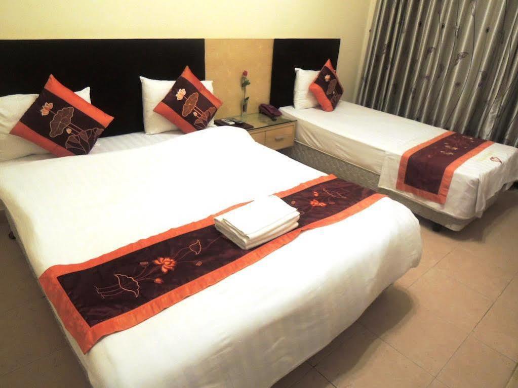 Super Oyo Capital O 1173 Le Grand Hanoi Hotel - The Ruby Exterior photo